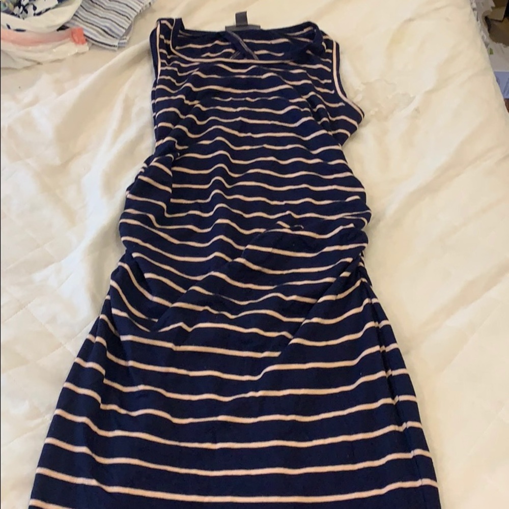 A pea in the pod maternity dress